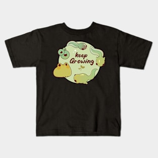 Keep growing froggy Kids T-Shirt